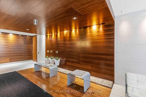 Photo 3 at 206 - 205 Frederick Street, Moss Park, Toronto