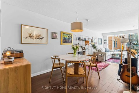 Photo 5 at 206 - 205 Frederick Street, Moss Park, Toronto
