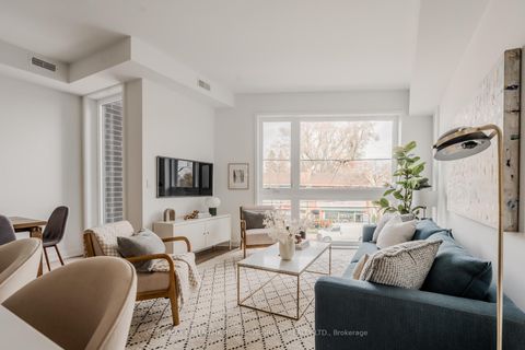 Photo 7 at 35 - 35 Birchcliff Avenue, Cliffside, Toronto