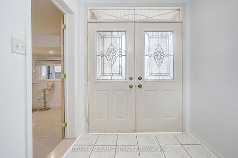 Photo 3 at 140 Vanguard Road, Patterson, Vaughan