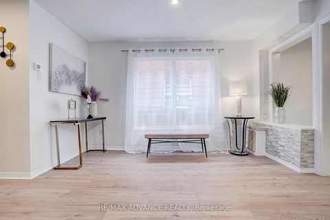 Photo 12 at 140 Vanguard Road, Patterson, Vaughan