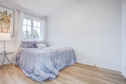 Photo 34 at 140 Vanguard Road, Patterson, Vaughan