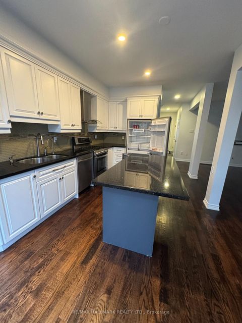 Photo 3 at 34 Willow Tree Street, Maple, Vaughan