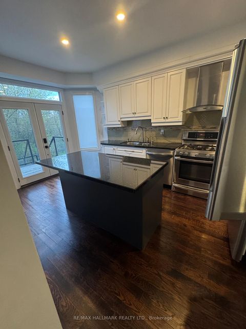Photo 5 at 34 Willow Tree Street, Maple, Vaughan