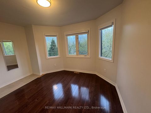 Photo 15 at 34 Willow Tree Street, Maple, Vaughan
