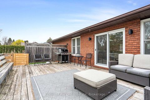 Photo 5 at 7 McKean Boulevard, Nottawa, Clearview
