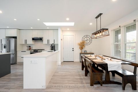 Photo 15 at 7 McKean Boulevard, Nottawa, Clearview