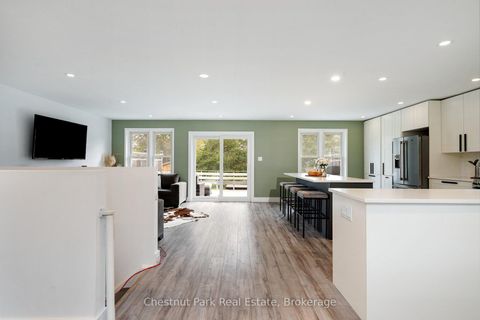Photo 17 at 7 McKean Boulevard, Nottawa, Clearview