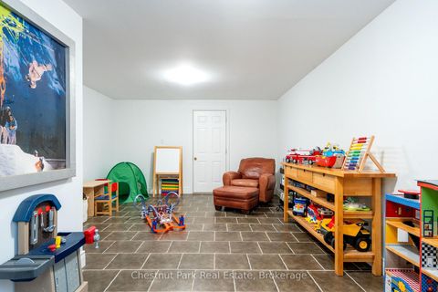 Photo 47 at 7 McKean Boulevard, Nottawa, Clearview