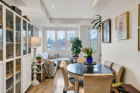 Photo 5 at 223 - 380 Hopewell Avenue, Belgravia, Toronto