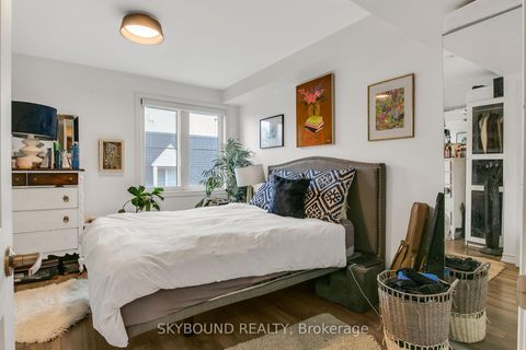 Photo 15 at 223 - 380 Hopewell Avenue, Belgravia, Toronto