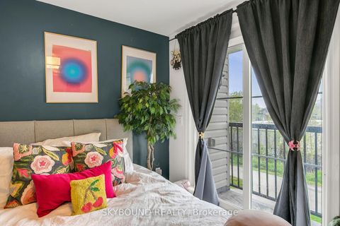 Photo 17 at 223 - 380 Hopewell Avenue, Belgravia, Toronto