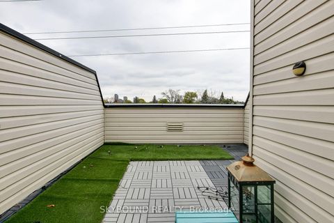 Photo 26 at 223 - 380 Hopewell Avenue, Belgravia, Toronto