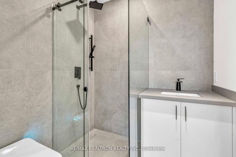 Photo 35 at 19 Topham Road, Parkview, Toronto