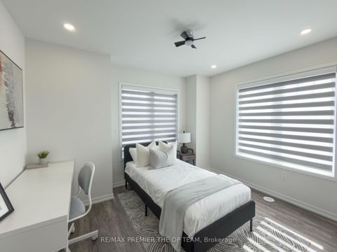 Photo 11 at 22 Pierre Berton Boulevard, Kleinburg, Vaughan