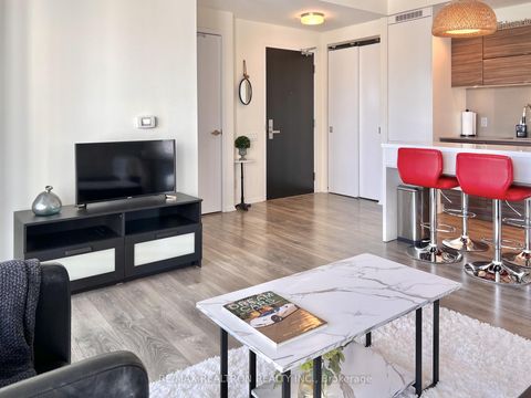 Photo 2 at 2708 - 125 Peter Street, Waterfront Communities C1, Toronto