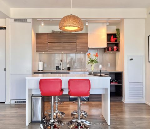 Photo 10 at 2708 - 125 Peter Street, Waterfront Communities C1, Toronto