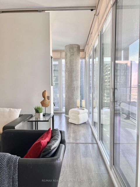 Photo 16 at 2708 - 125 Peter Street, Waterfront Communities C1, Toronto