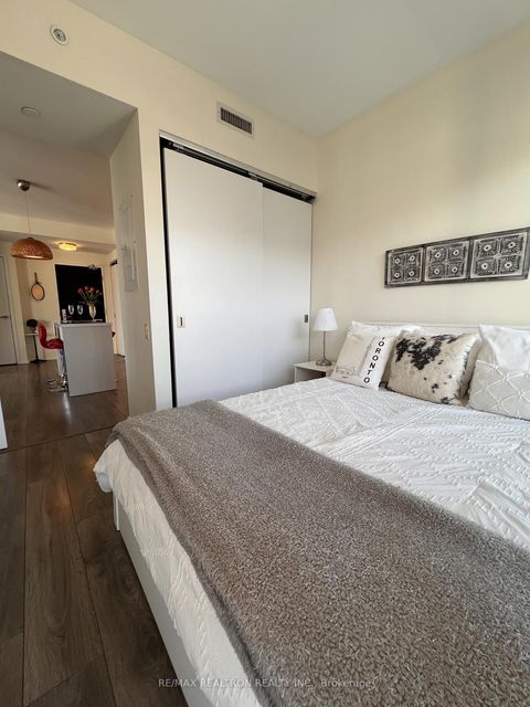 Photo 22 at 2708 - 125 Peter Street, Waterfront Communities C1, Toronto