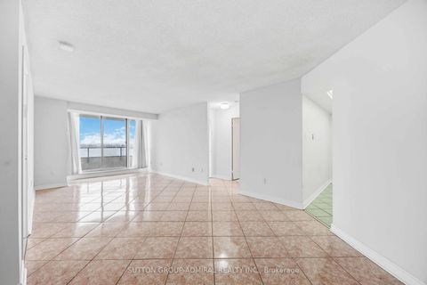 Photo 8 at 506 - 343 Clark Avenue W, Yorkhill, Vaughan