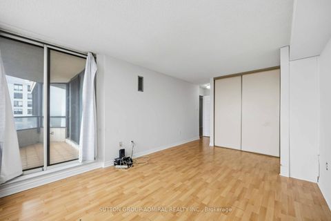 Photo 26 at 506 - 343 Clark Avenue W, Yorkhill, Vaughan