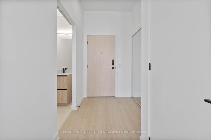 Photo 5 at 1207 - 699 Sheppard Avenue E, Bayview Village, Toronto