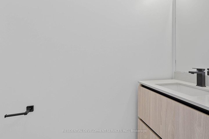 Photo 6 at 1207 - 699 Sheppard Avenue E, Bayview Village, Toronto