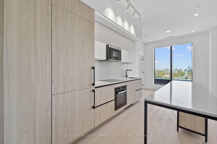 Photo 7 at 1207 - 699 Sheppard Avenue E, Bayview Village, Toronto