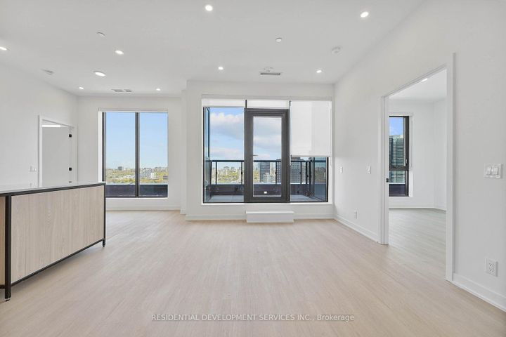 Photo 10 at 1207 - 699 Sheppard Avenue E, Bayview Village, Toronto