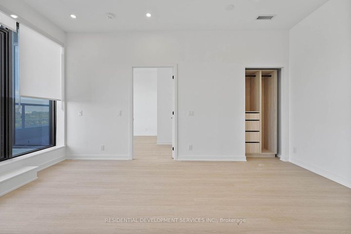 Photo 15 at 1207 - 699 Sheppard Avenue E, Bayview Village, Toronto