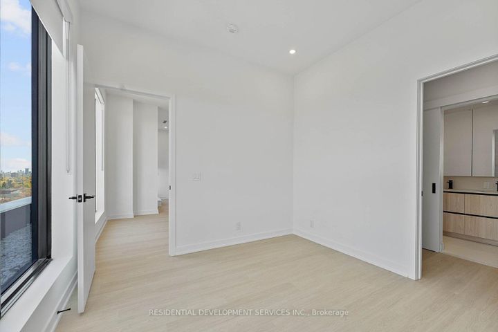 Photo 22 at 1207 - 699 Sheppard Avenue E, Bayview Village, Toronto