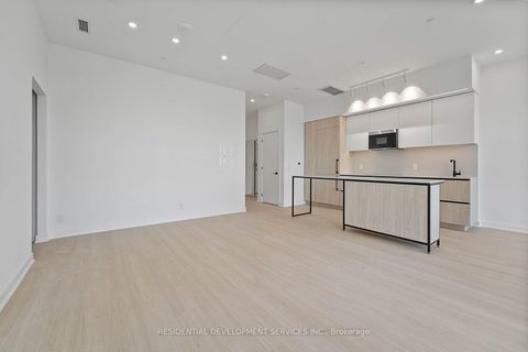 Photo 13 at 1207 - 699 Sheppard Avenue E, Bayview Village, Toronto
