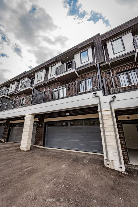 Photo 3 at 12 Fred Beaton Place, King City, King