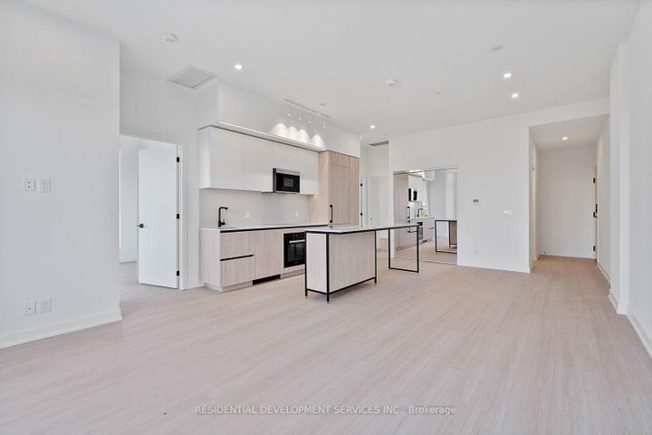 Photo 15 at 1206 - 699 Sheppard Avenue E, Bayview Village, Toronto