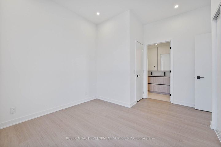 Photo 23 at 1206 - 699 Sheppard Avenue E, Bayview Village, Toronto