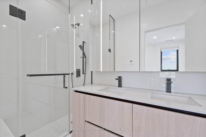 Photo 28 at 1206 - 699 Sheppard Avenue E, Bayview Village, Toronto