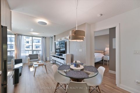 Photo 13 at 308 - 25 Water Walk Drive, Unionville, Markham