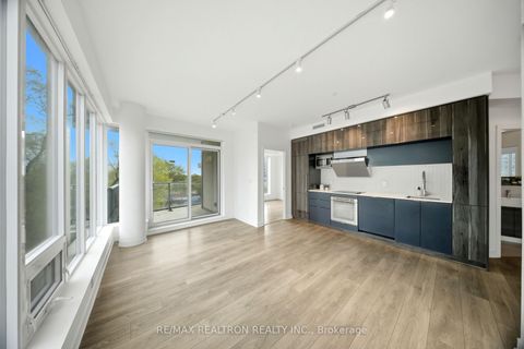 Photo 1 at 502 - 28 Avondale Avenue, Willowdale East, Toronto