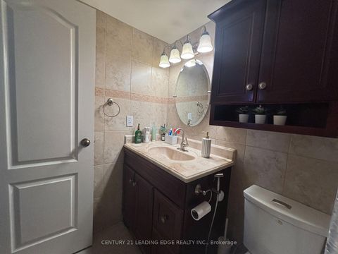 Photo 14 at 304 - 15 Vicora Linkway, Flemingdon Park, Toronto