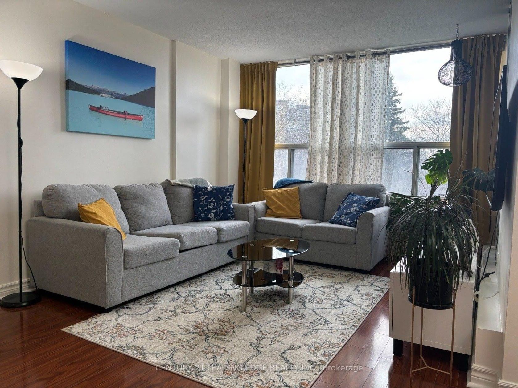 304 - 15 Vicora Linkway, Flemingdon Park, Toronto photo 6