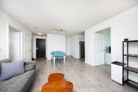 Photo 3 at 808 - 25 Lower Simcoe Street, Waterfront Communities C1, Toronto