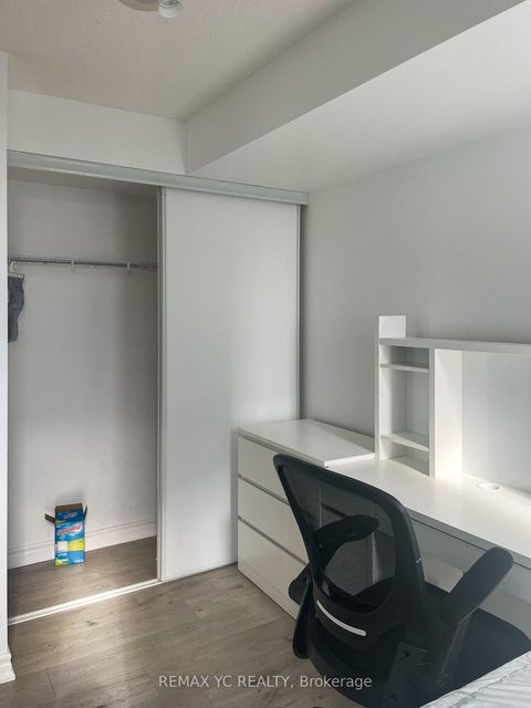 Photo 17 at 808 - 25 Lower Simcoe Street, Waterfront Communities C1, Toronto
