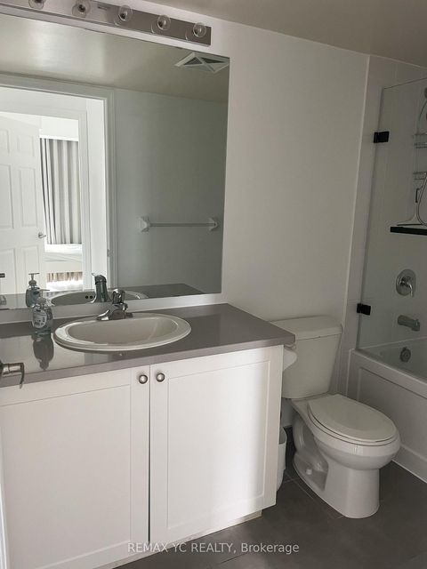 Photo 18 at 808 - 25 Lower Simcoe Street, Waterfront Communities C1, Toronto