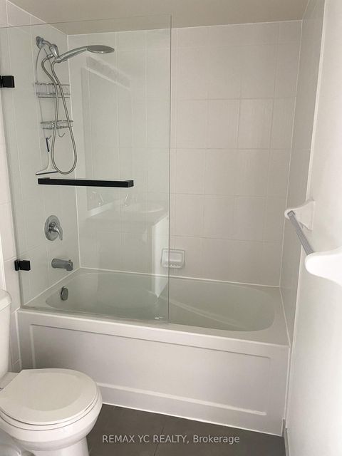 Photo 19 at 808 - 25 Lower Simcoe Street, Waterfront Communities C1, Toronto