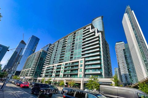 Photo 32 at 808 - 25 Lower Simcoe Street, Waterfront Communities C1, Toronto