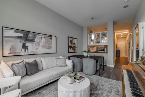 Photo 3 at 904 - 797 Don Mills Road, Flemingdon Park, Toronto