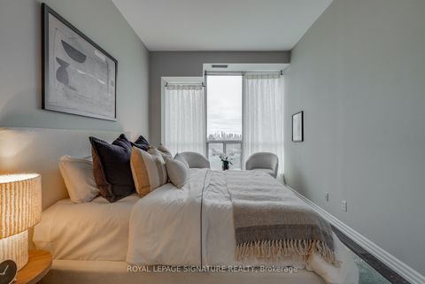 Photo 13 at 904 - 797 Don Mills Road, Flemingdon Park, Toronto
