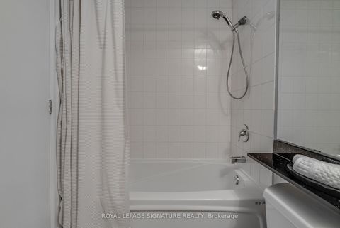 Photo 17 at 904 - 797 Don Mills Road, Flemingdon Park, Toronto