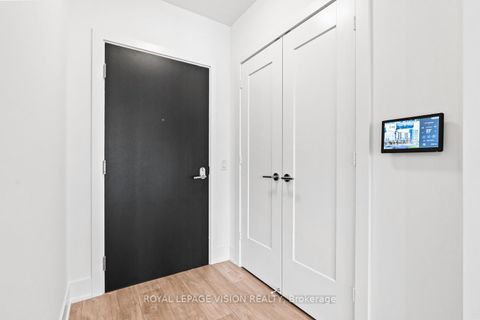 Photo 10 at 503 - 259 The Kingsway, Humber Valley, Toronto