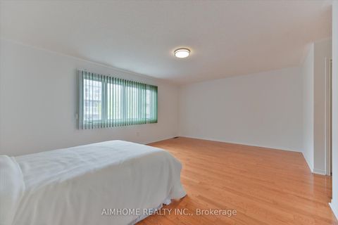 Photo 24 at 88 Dairy Drive, Birchmount, Toronto
